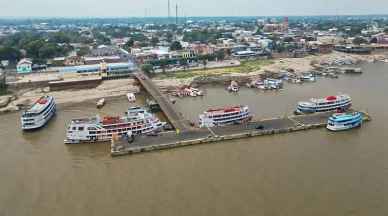 MP do Amazonas apura riscos de rachaduras no porto de Parintins