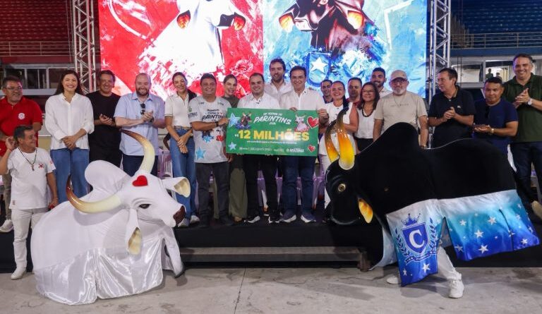 Em Parintins, governador Roberto Cidade anuncia investimentos para o 59º Festival Folclórico e assina convênio para obras de infraestrutura no município