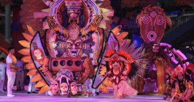 Tupi transforma memória e pertencimento em espetáculo no 59º Festival Folclórico