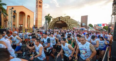 Festival 2026: Mais de 2 mil pessoas participam da Parintins Run pelas ruas da Ilha Tupinambarana