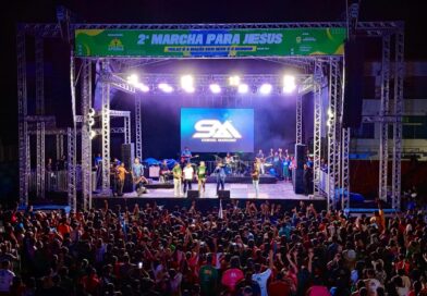 Fé toma conta de Barreirinha com a Marcha para Jesus 2026 neste sábado (25)