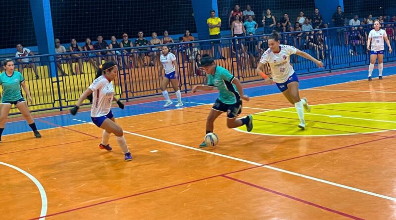 Jogos emocionantes levam Furacão e Atlético Puma à decisão da 1ª Copa Nelson Brasil de Futsal Feminino