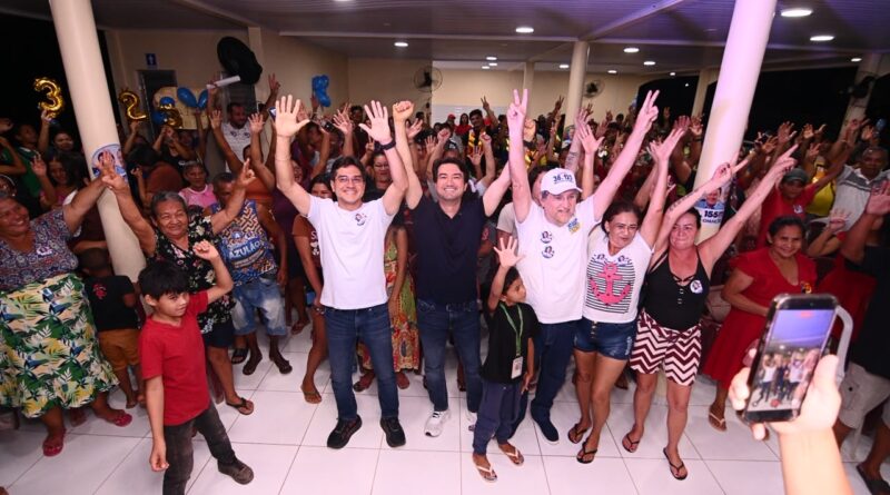 Em Presidente Figueiredo, Jender Lobato recebe apoio de ex-prefeito e defende interiorização de serviços públicos
