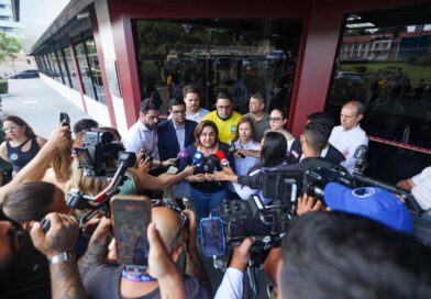 Após tentativa de vinculação criminosa, Professora Maria vai ao MPAM e desafia adversários: ‘Não tenho medo de enfrentar bandido’