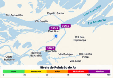 Fumaça volta a tomar conta de Parintins após dia de céu azul