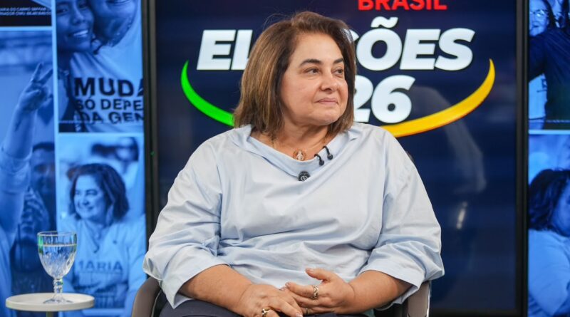 Professora Maria confronta prefeitos aliados a Omar Aziz sobre abandono da população do interior